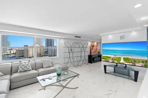 121 Golden Isle Drive Hallandale Beach FL 33009