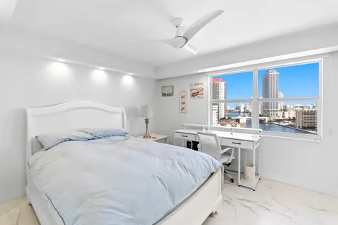 121 Golden Isle Drive Hallandale Beach FL 33009