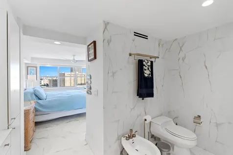 121 Golden Isle Drive Hallandale Beach FL 33009