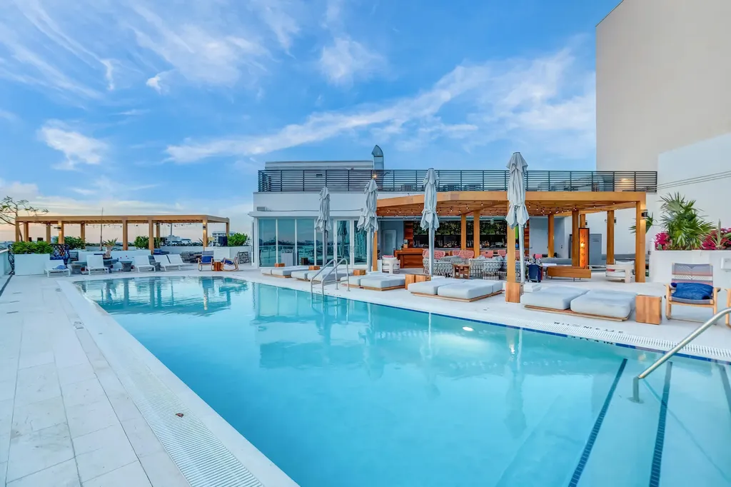 401 N Birch Road Fort Lauderdale FL 33304