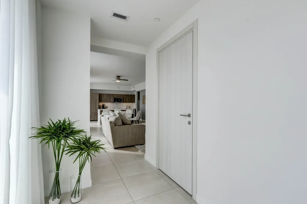 401 N Birch Road Fort Lauderdale FL 33304