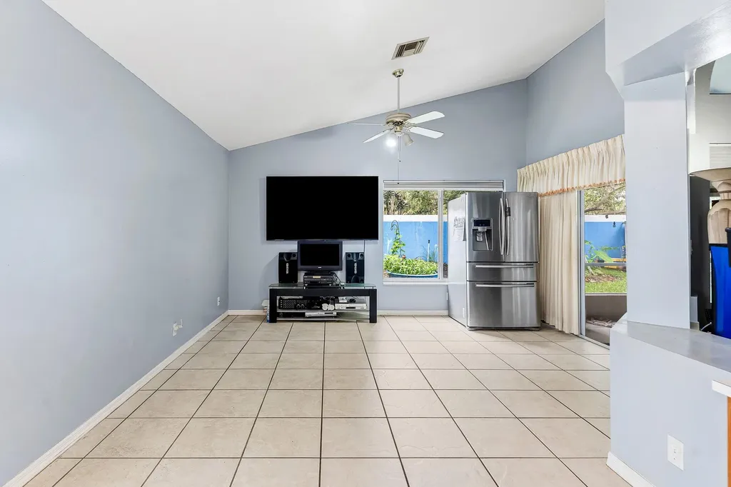 143 St Michaels Court Jupiter FL 33458