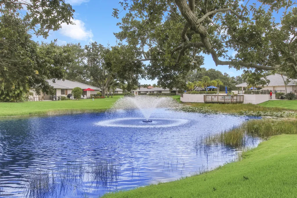915 Club Drive Palm Beach Gardens FL 33418