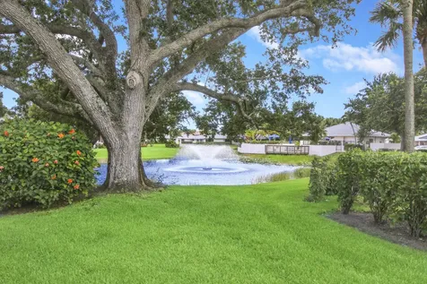 915 Club Drive Palm Beach Gardens FL 33418