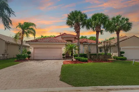 123 NW Lawton Road Port St Lucie FL 34986