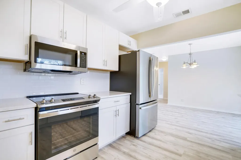 3800 Calvin Avenue West Palm Beach FL 33407