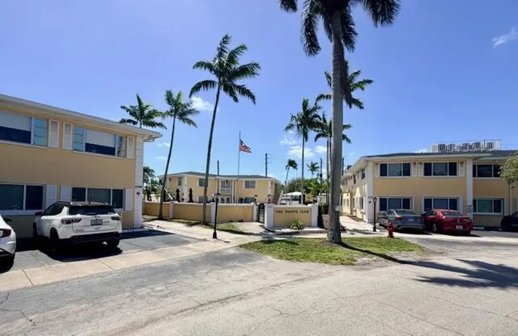5820 NE 22nd Way Fort Lauderdale FL 33308