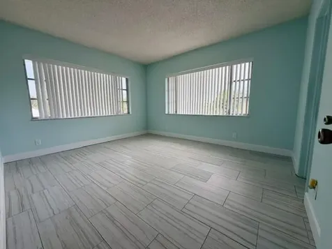 5820 NE 22nd Way Fort Lauderdale FL 33308