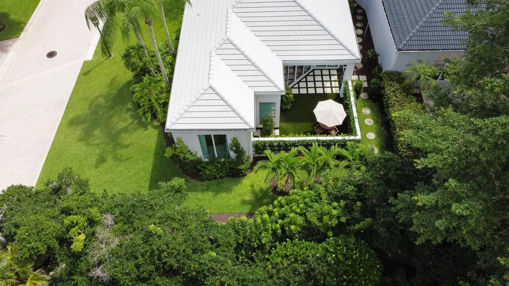 126 Sunset Cove Lane Palm Beach Gardens FL 33418