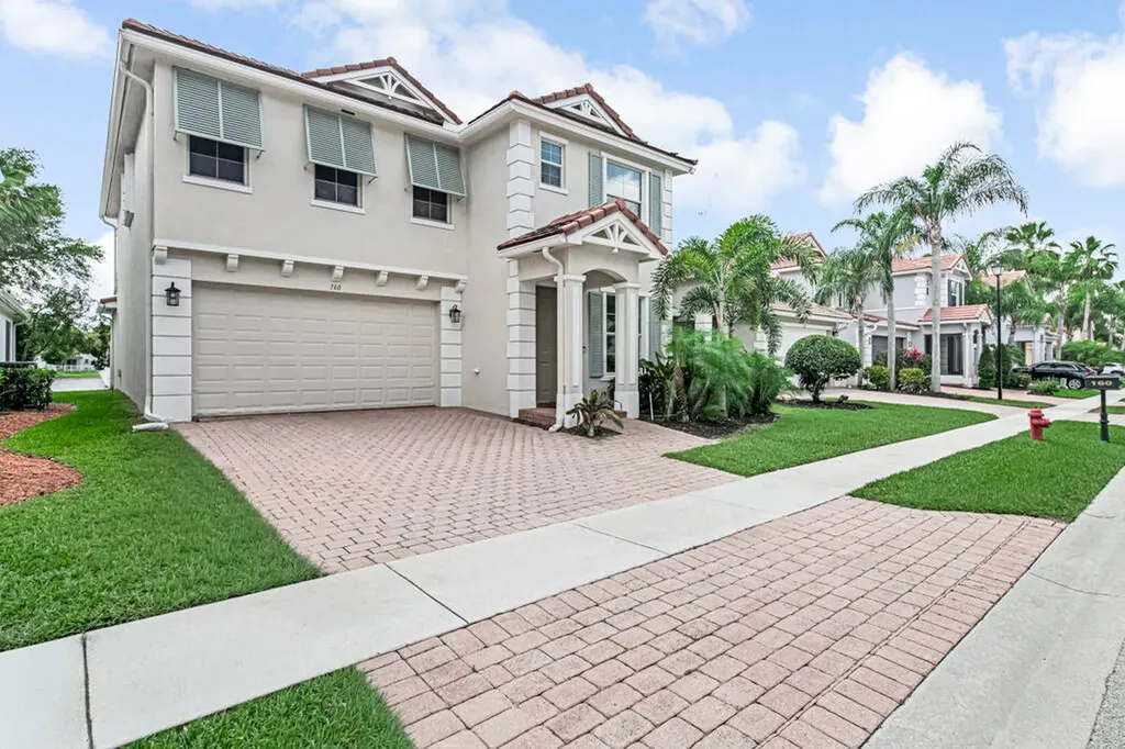 160 Belle Grove Lane West Palm Beach FL 33411