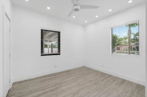 517 NW 1st Street Delray Beach FL 33444