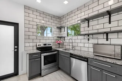 517 NW 1st Street Delray Beach FL 33444