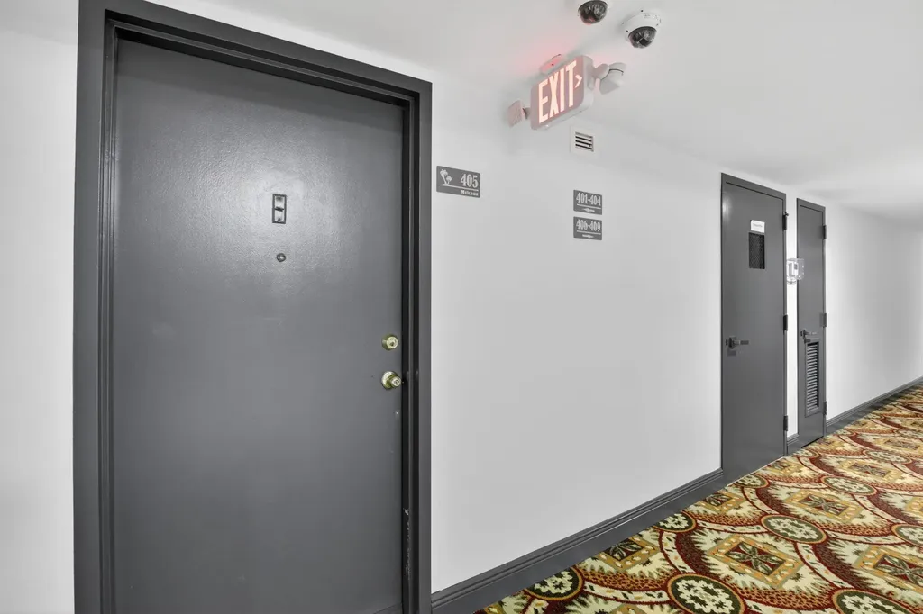 400 NE 12th Avenue Hallandale Beach FL 33009