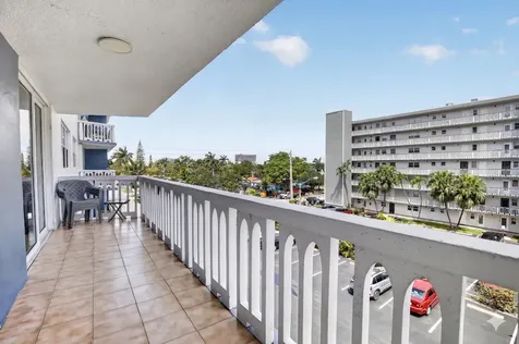 400 NE 12th Avenue Hallandale Beach FL 33009