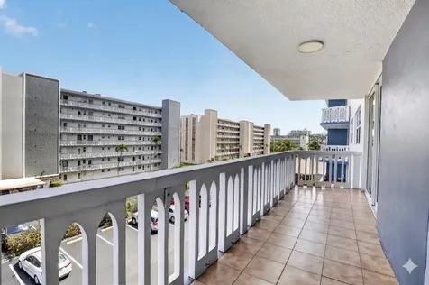 400 NE 12th Avenue Hallandale Beach FL 33009