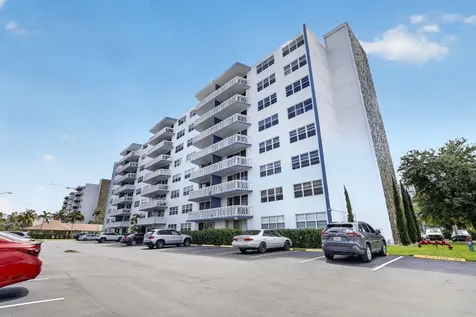 400 NE 12th Avenue Hallandale Beach FL 33009