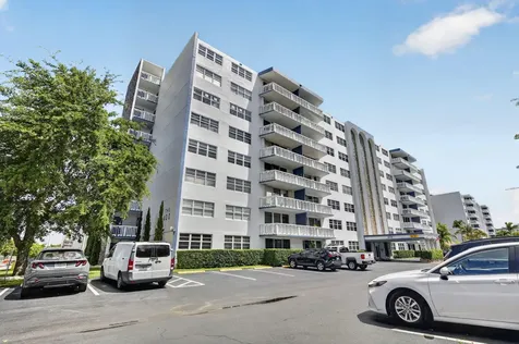 400 NE 12th Avenue Hallandale Beach FL 33009