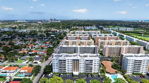 400 NE 12th Avenue Hallandale Beach FL 33009