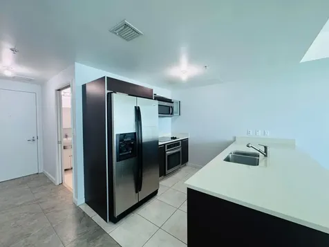 1900 N Bayshore Drive Miami FL 33132