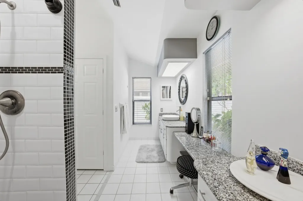 18546 Lake Bend Drive Jupiter FL 33458