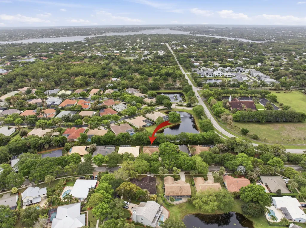 18546 Lake Bend Drive Jupiter FL 33458