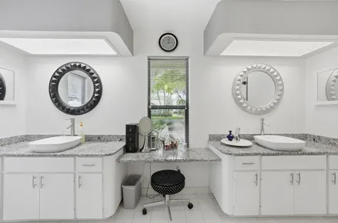 18546 Lake Bend Drive Jupiter FL 33458