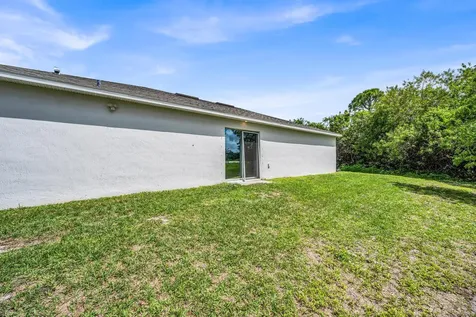 6276 NW Gisela Street Port St Lucie FL 34986