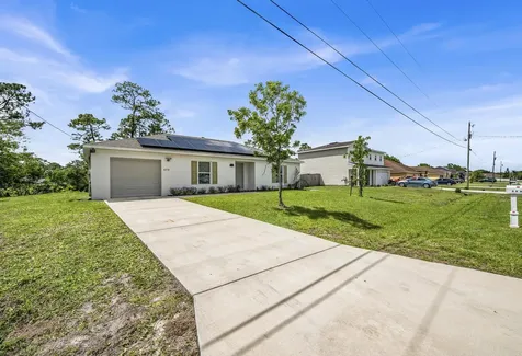 6276 NW Gisela Street Port St Lucie FL 34986