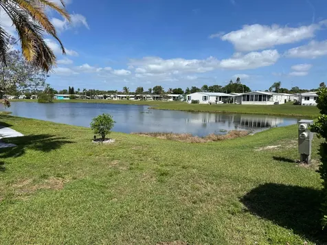 500 Thames Bluff Ridge Fort Pierce FL 34982