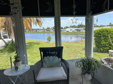 500 Thames Bluff Ridge Fort Pierce FL 34982
