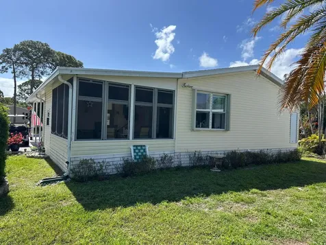 500 Thames Bluff Ridge Fort Pierce FL 34982