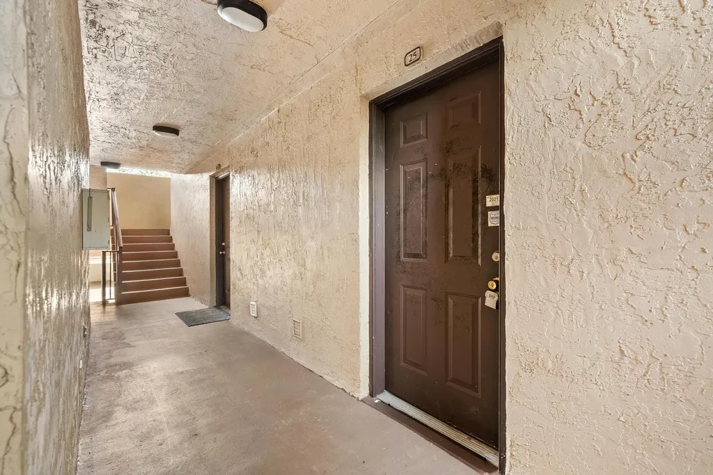 4201 W Mcnab Road Pompano Beach FL 33069