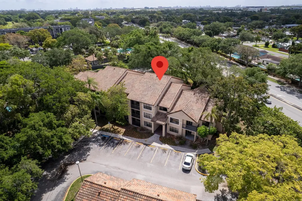4201 W Mcnab Road Pompano Beach FL 33069