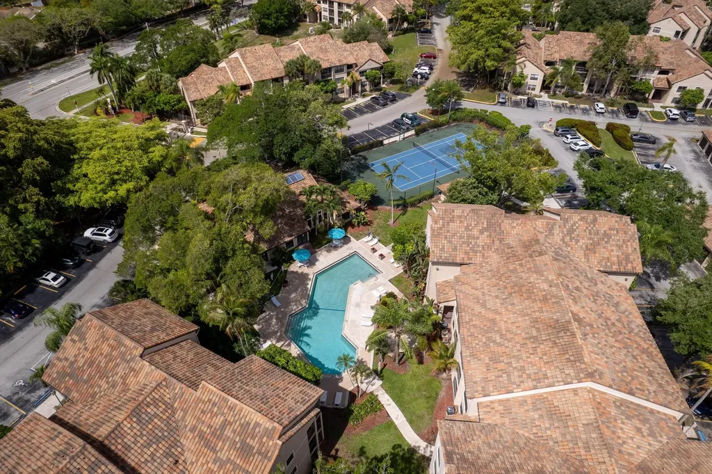 4201 W Mcnab Road Pompano Beach FL 33069