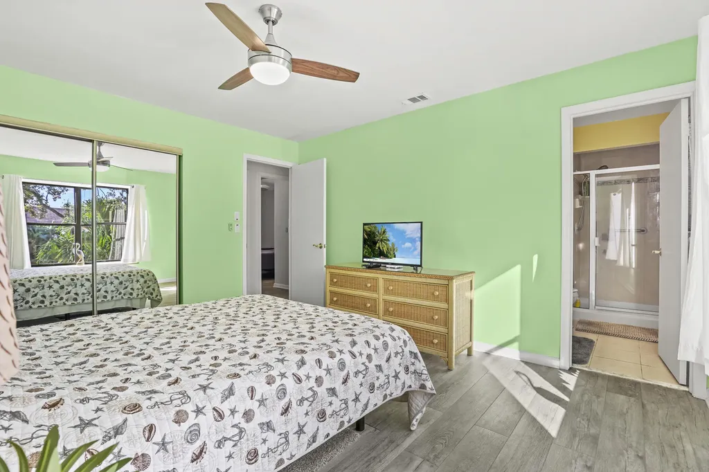 1089 Raintree Drive Palm Beach Gardens FL 33410