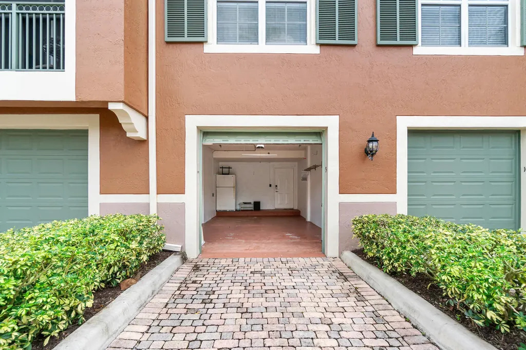 11730 St Andrews Place Wellington FL 33414