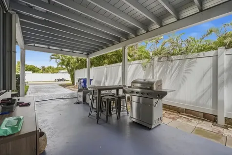 712 NE 10th Avenue Pompano Beach FL 33060