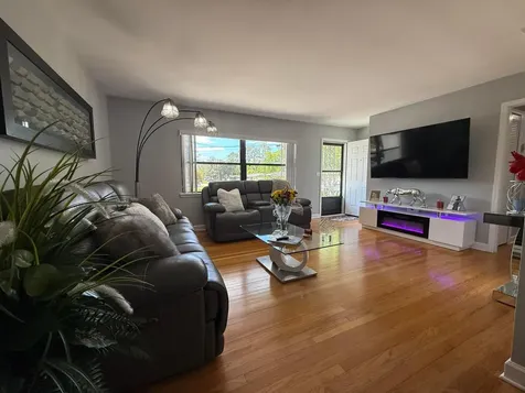 6343 Stetler Drive Jacksonville FL 32216