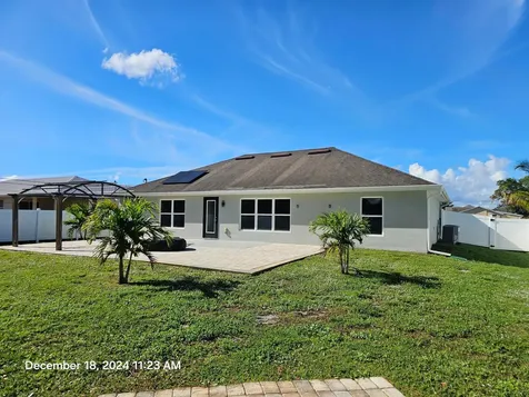 763 SW Hogan Street Port St Lucie FL 34983