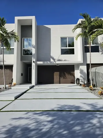 2275 SE 7th Street Pompano Beach FL 33062