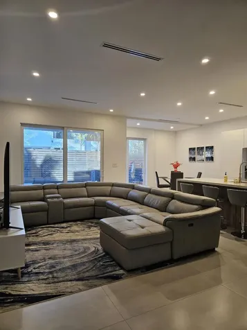2275 SE 7th Street Pompano Beach FL 33062