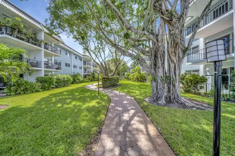 3000 NE 5th Terrace Wilton Manors FL 33334