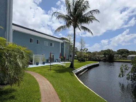 3000 NE 5th Terrace Wilton Manors FL 33334