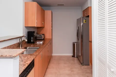 802 W Windward Way Lantana FL 33462