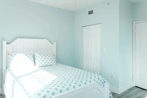 802 W Windward Way Lantana FL 33462
