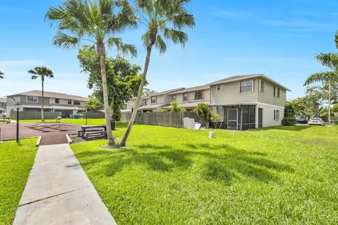 10723 NW 10th Street Pembroke Pines FL 33026