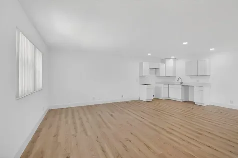 155 Seville G Delray Beach FL 33446