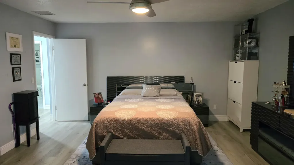 5984 Orange Road West Palm Beach FL 33413
