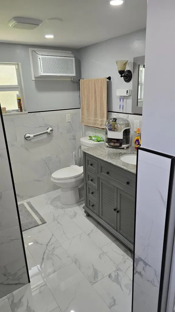 5984 Orange Road West Palm Beach FL 33413
