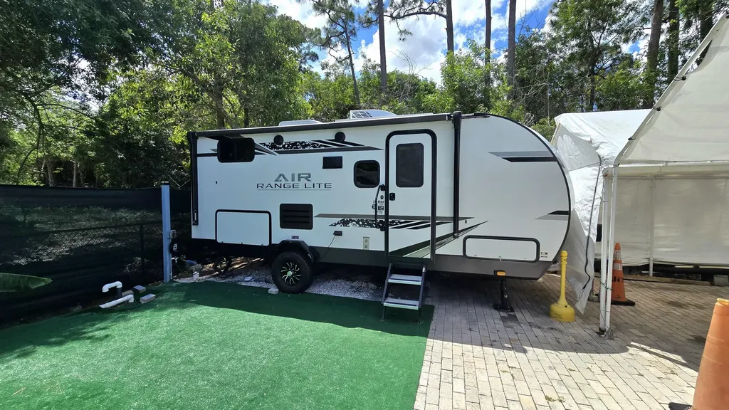 5984 Orange Road West Palm Beach FL 33413